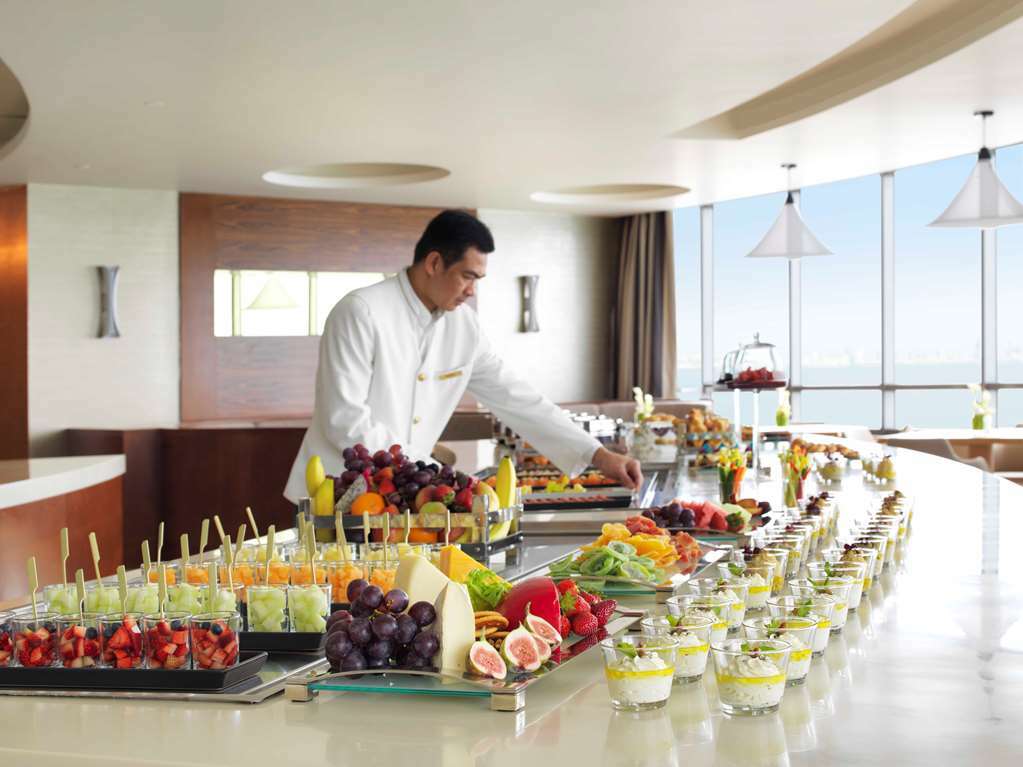 Symphony Style Hotel Kuwait Kuwait City Restaurant foto